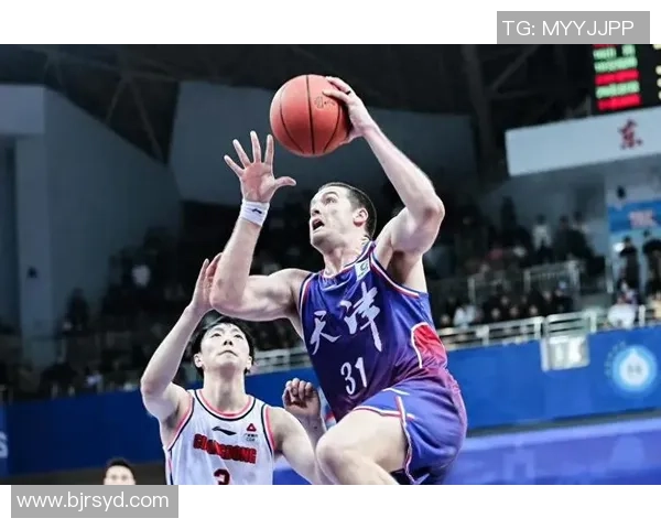 赛后分析:西安篮球队与重庆篮球队的战术对决与表现总结 赛后分析:西安篮球队与重庆篮球队的战术对决与表现总结