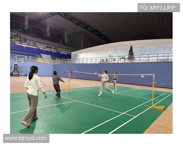 上海羽毛球队的崛起与发展探讨聚焦运动员力量与团队精神